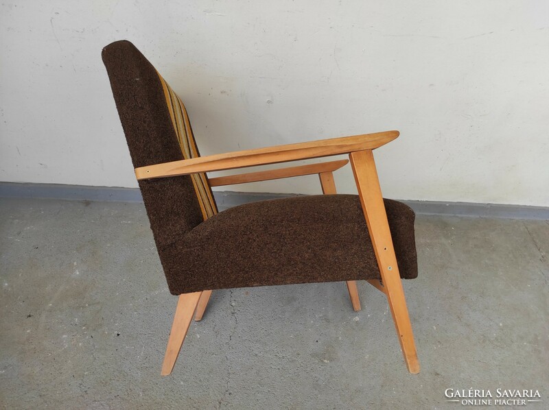 Armrest of retro armchair to be renovated 1 piece