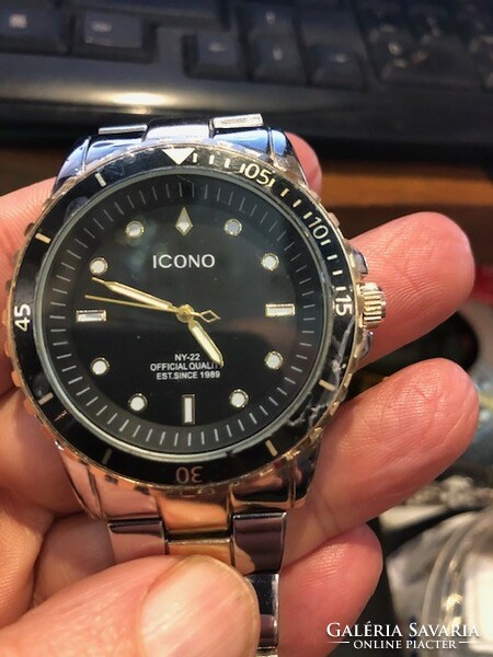 Icono new yorker men's quartz watch, model 22, 44 mm