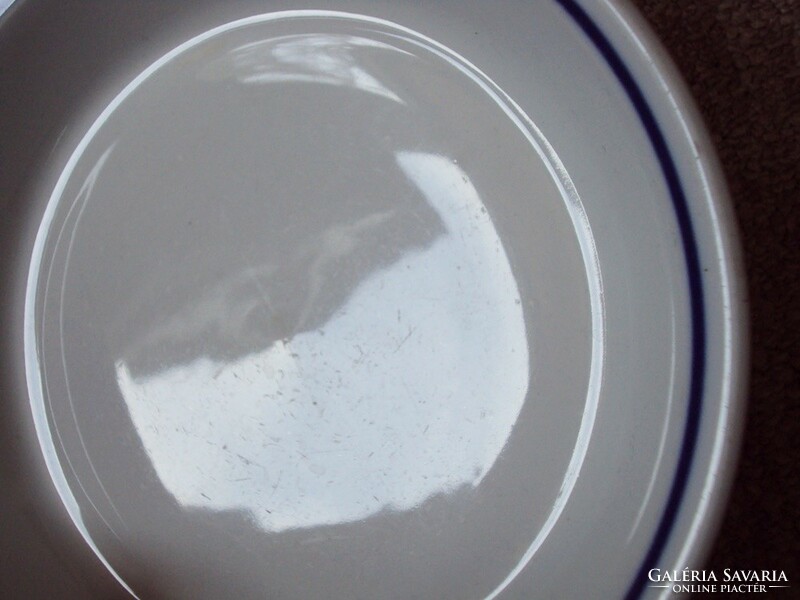 Retro porcelán régi lapos tányér üzemi konyha Alföldi porcelán, kék szegélyes
