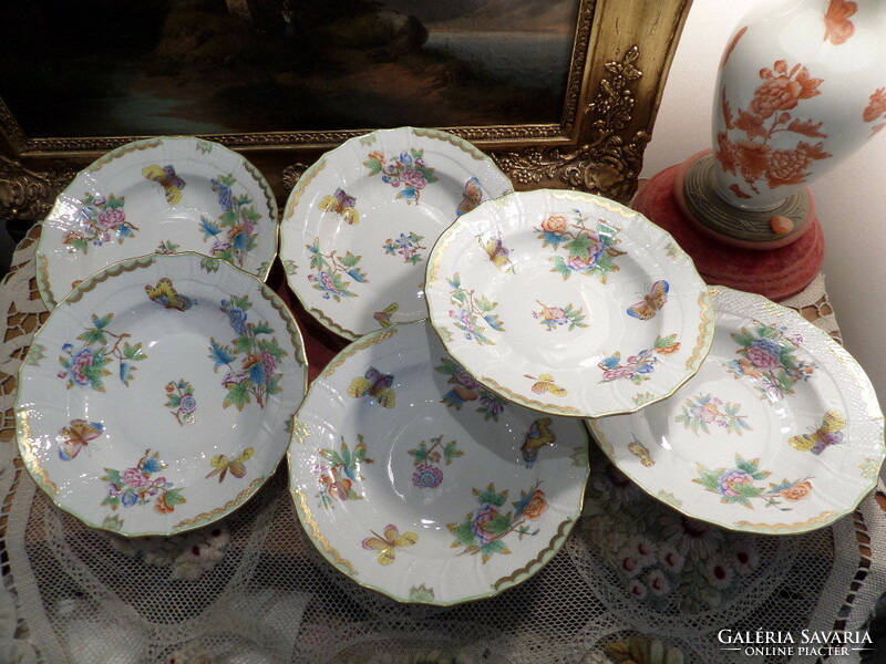 Herend deep / soup plate with Victoria pattern 6 pcs