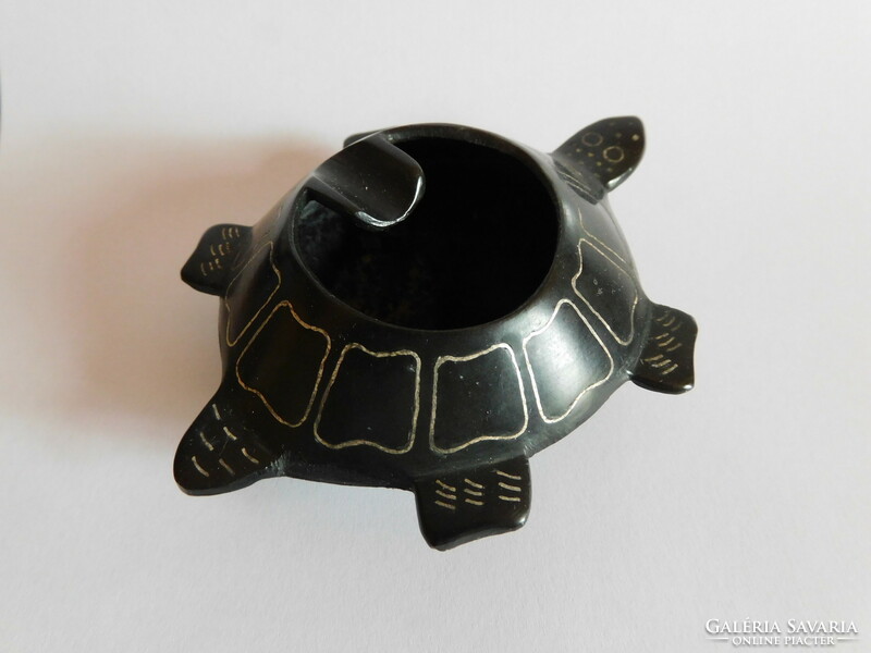 Metal turtle ashtray