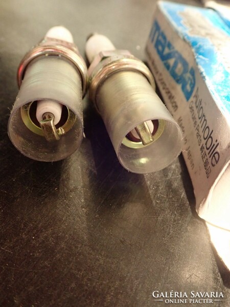 Mazda spark plugs 2 pcs