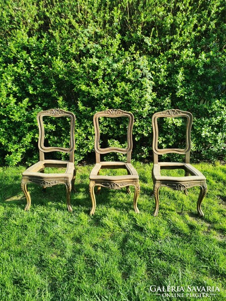 3 antique oak chairs / office