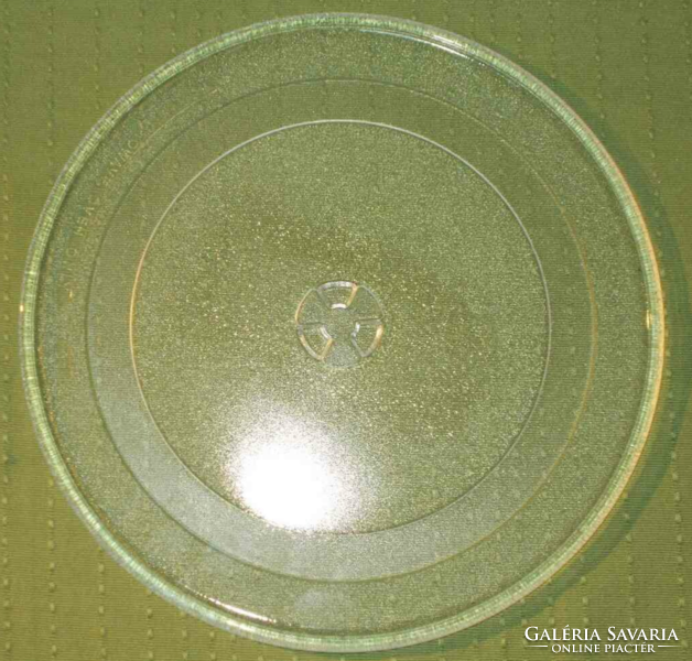 Microwave oven plate