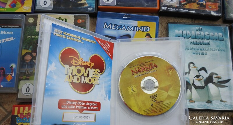 German language movies and some games on cd / dvd together