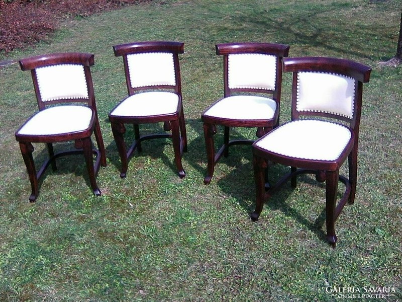 4 completely renovated josef hoffmann - thonet v. Pancota dining chairs