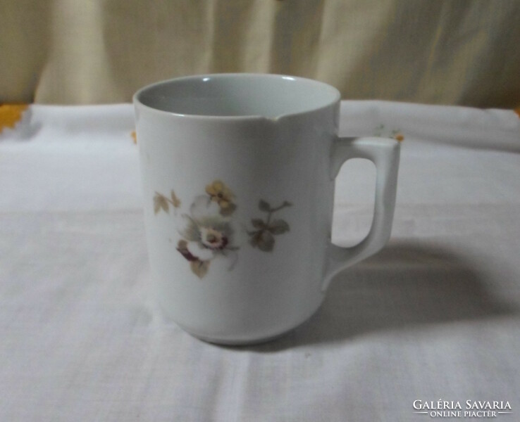 Zsolnay porcelán, virágos (teás) bögre