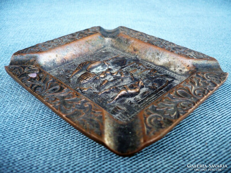 Old bronze pub scene ashtray