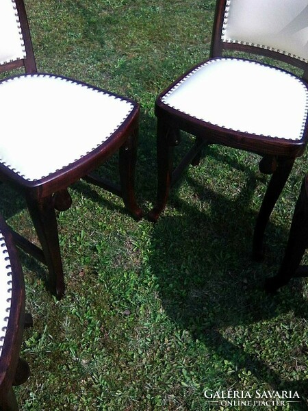 4 completely renovated josef hoffmann - thonet v. Pancota dining chairs