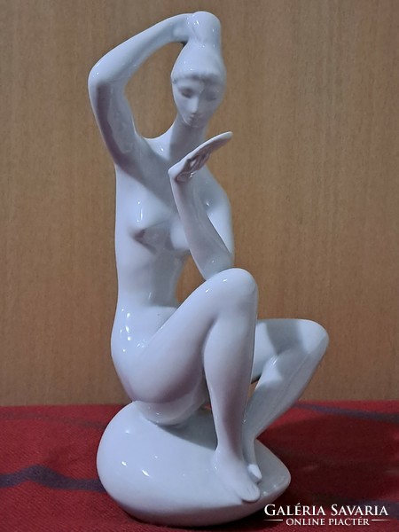 János Zsolnay Turkish art deco female nude combing (white)