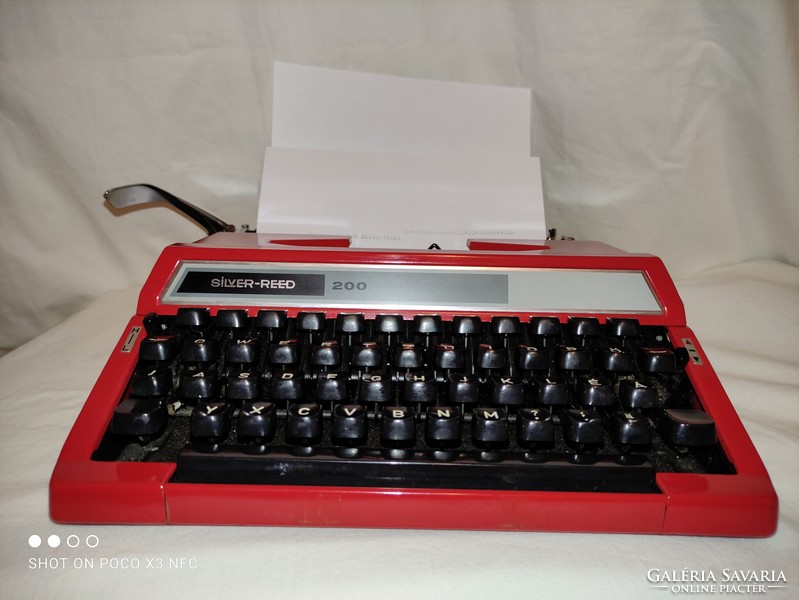 Seiko Silver Reed 200 Japán táska írógép az 1970 - es évekből