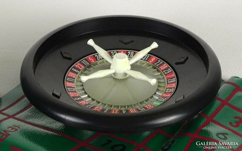 1M889 Régi roulette rulett társasjáték dobozában