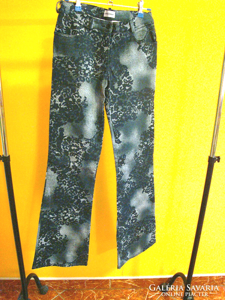 Melrose lace pattern pants