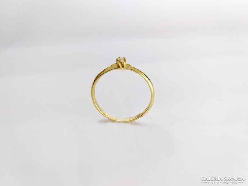 Új, 14 karátos arany, kis Brill köves női arany gyűrű (No.: 29)