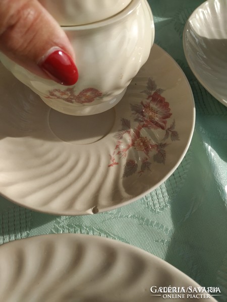Apulum porcelán reggeliző készlet eladó! Porcelán teáskészlet, kistányér pótlásra