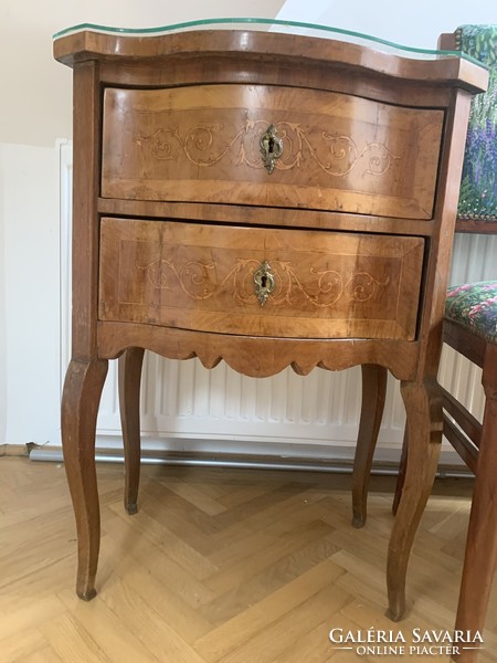 Biedermeier chest of drawers with 2 drawers