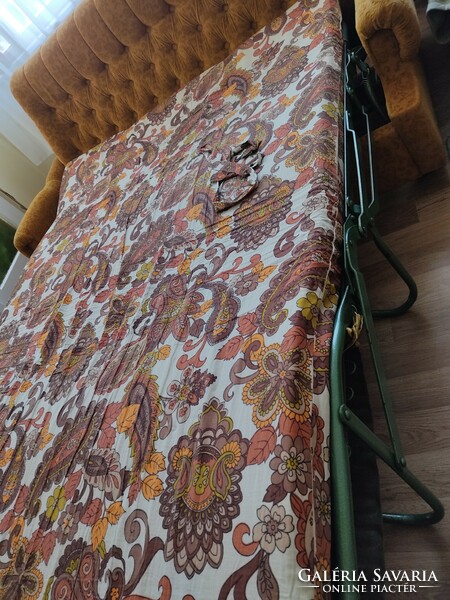 Retro sofa for sale that can be opened into a French bed