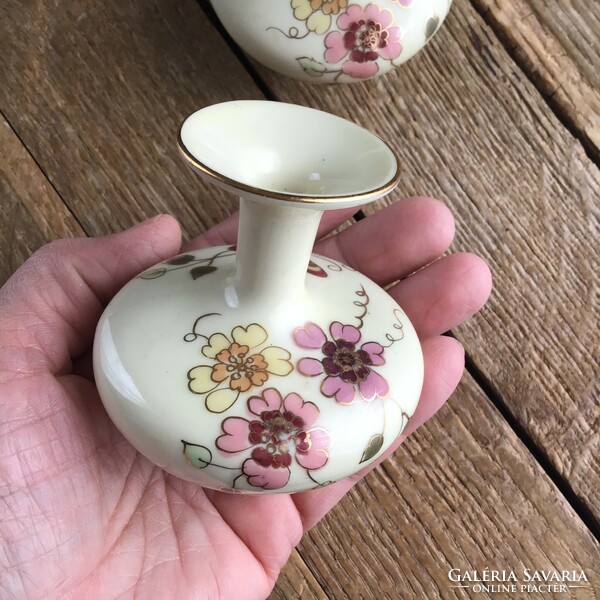 Régi Zsolnay porcelán kis váza párban