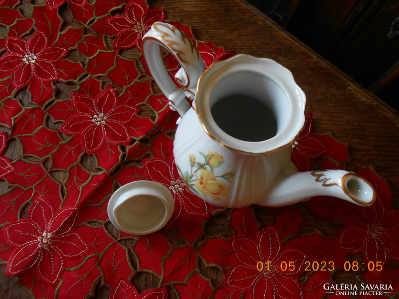 Zsolnay sárga rózsa mintás kávékiöntő
