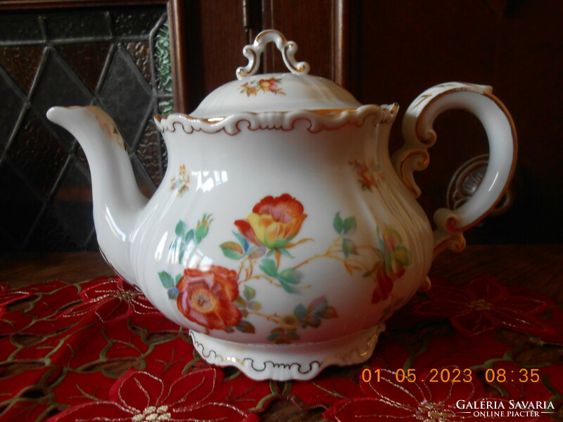 Zsolnay wild rose patterned tea spout