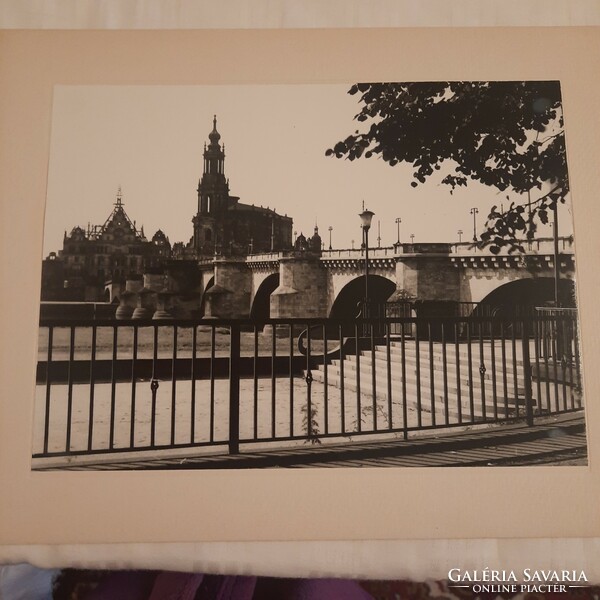 Dresden - Eine sozialistische Großstadt     fotóalbum az1960-70-es évekből