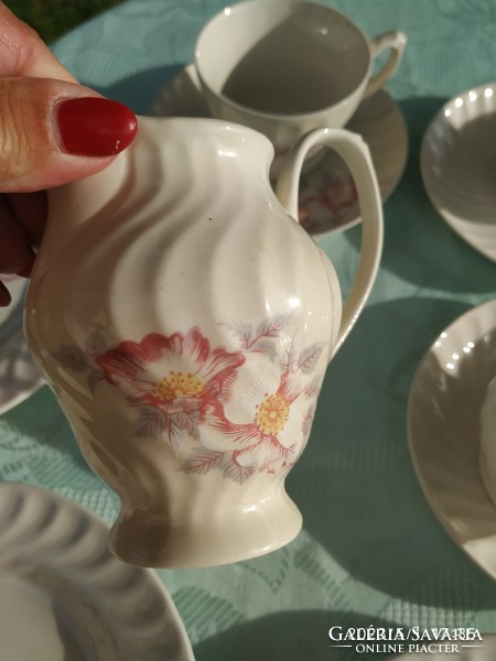 Apulum porcelán reggeliző készlet eladó! Porcelán teáskészlet, kistányér pótlásra