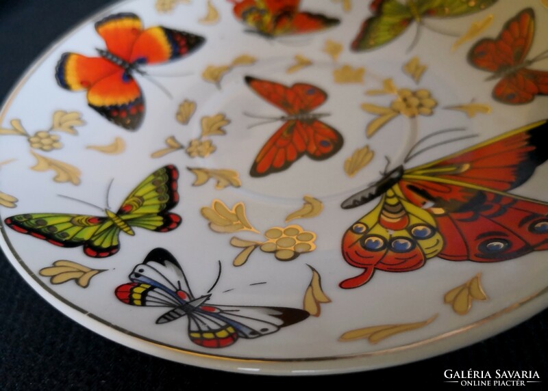 DT/209. Aranyozott, 6 személyes, pillangós finomporcelán teás készlet díszdobozban