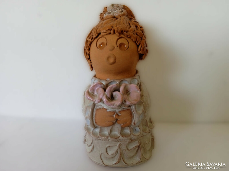 Saint Katalin Antalfiné: ceramic figurine of a lady with a bun and a bouquet of flowers