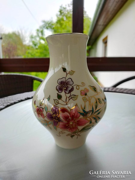 Zsolnay flower vase 12.5 x 18