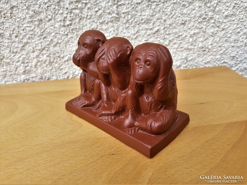 Jelzett Goebel kerámia Három bölcs majom  "Nem beszél, nem lát, nem hall"