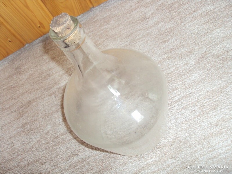 Régi demizson üveg palack kb. 5 literes