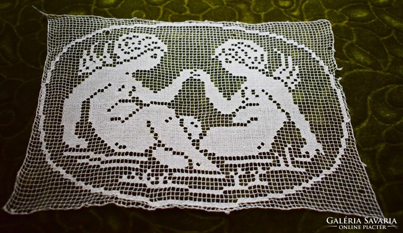 Antique recce lace shirred puttos tablecloth curtain, decorative pillow, picture insert 27x24 cm filet