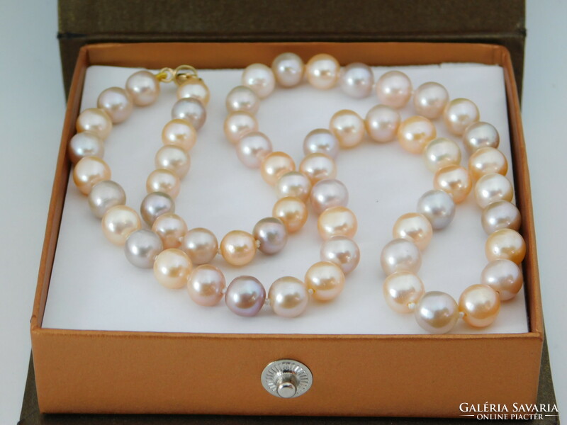 14 K gold multicolored pearl necklace