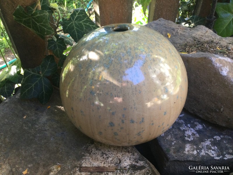 Retro japán jellegű gyönyörű gömb váza