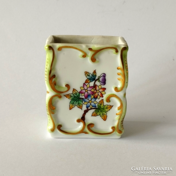 Herend vbo victoria patterned porcelain matchbox holder