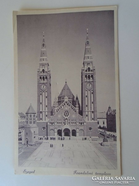 D195087 Régi képeslap -SZEGED  Fogadalmi templom  1931