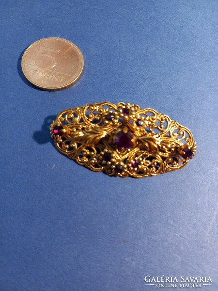 Antique art nouveau red stone (garnet?) Decorated gilded brooch pin
