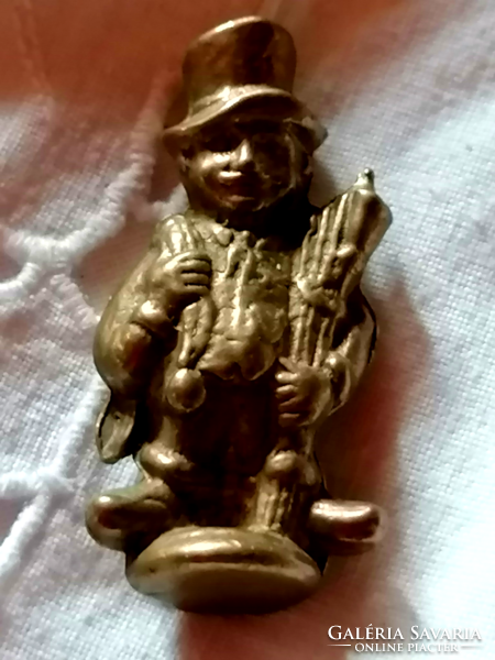 Brass, luck-bringer, little man in a hat 14.