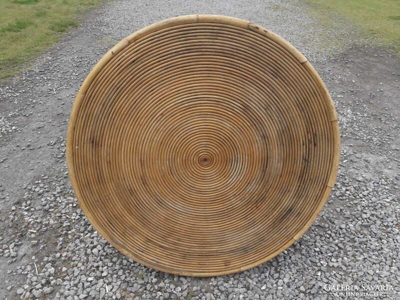 Impressive bamboo table / large size.