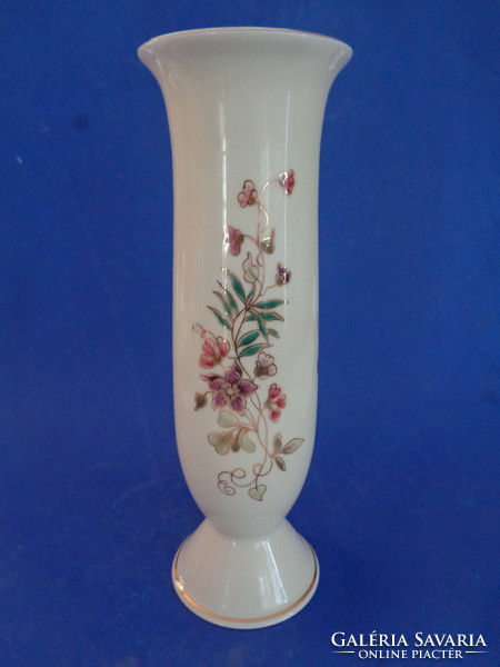Beautiful Zsolnay vase, 1981