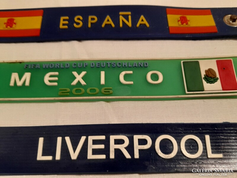 3 db szurkolói gumis karkötő labdarugás,Liverpool,Mexico,Espana