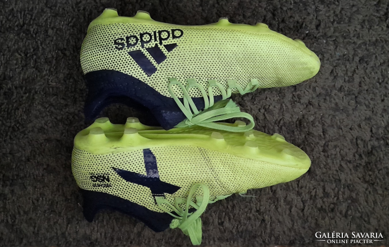 Adidas soccer shoes size 35 1/2