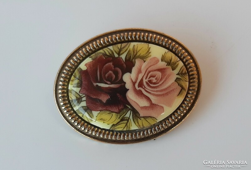 Vintage rose picture brooch
