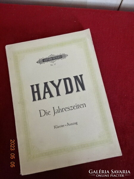 Haydn - die jahreszeiten - 203 pages. Jokai.