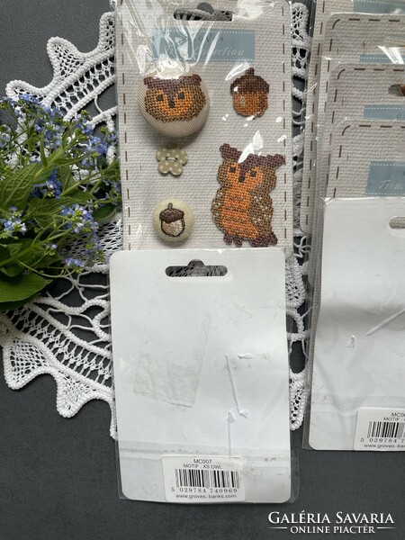 Owl decor button, sew-on, iron-on decorations