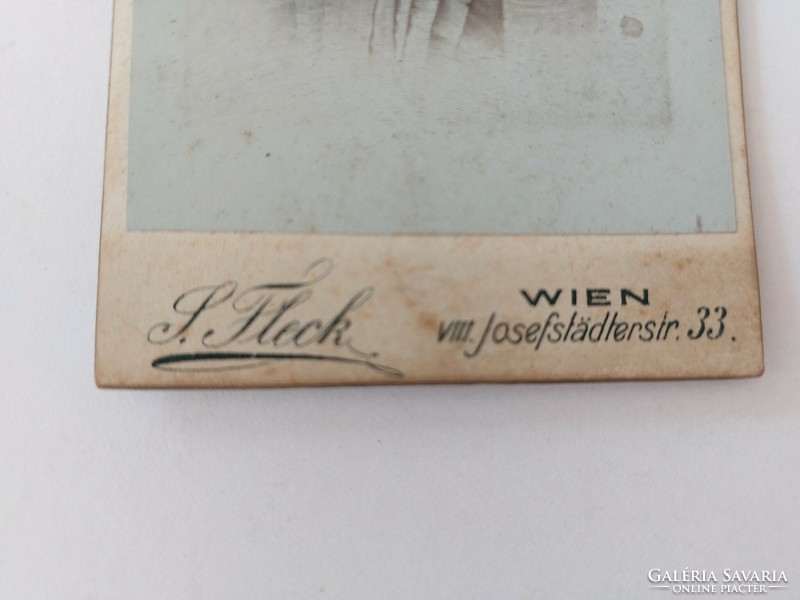 Antik női fotó S. Fleck fotográfus Wien régi bécsi fénykép