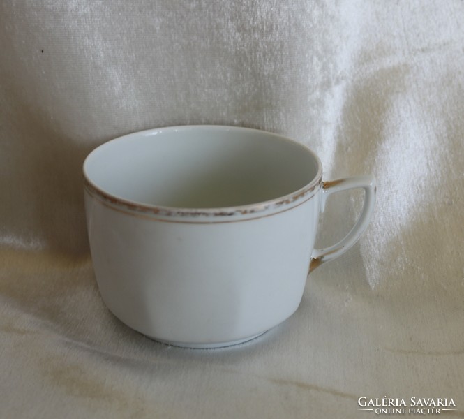 Antique Czecho-Slovak porcelain cup marked: gb for collection, for replacement