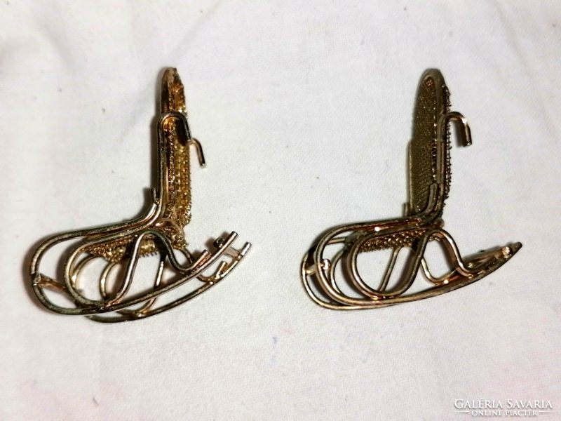 Retro, gilded metal two rocking chairs, dollhouse decoration, shelf decoration 74.