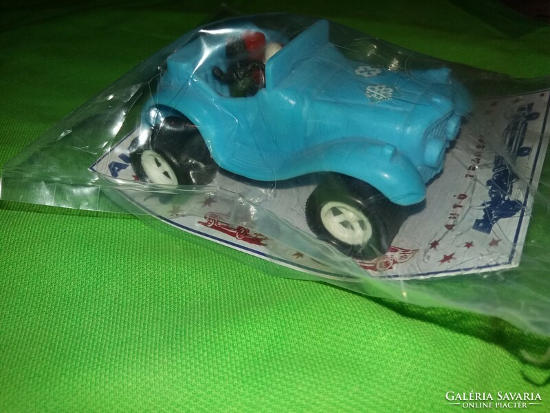 Retro magyar trafikáru bazáráru bontatlan csomag DISNEY BUGGY kék műanyag kisautó képek szerint 1