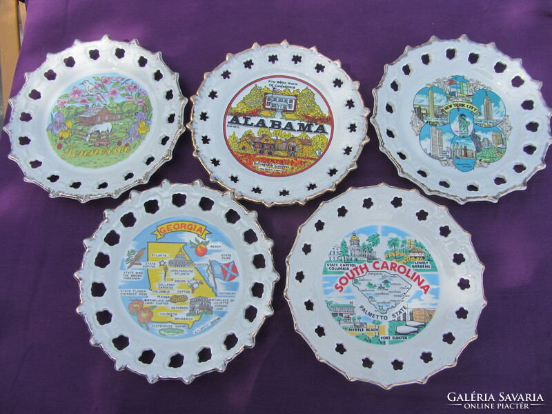 Porcelain decorative plates with a motif related to the U.S.A